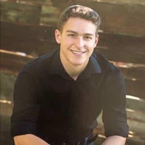 Meet your Posher, Julian